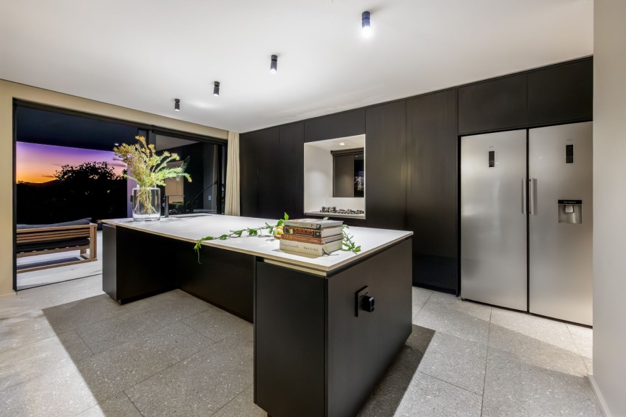 4 Bedroom Property for Sale in Pearl Valley at Val de Vie Western Cape